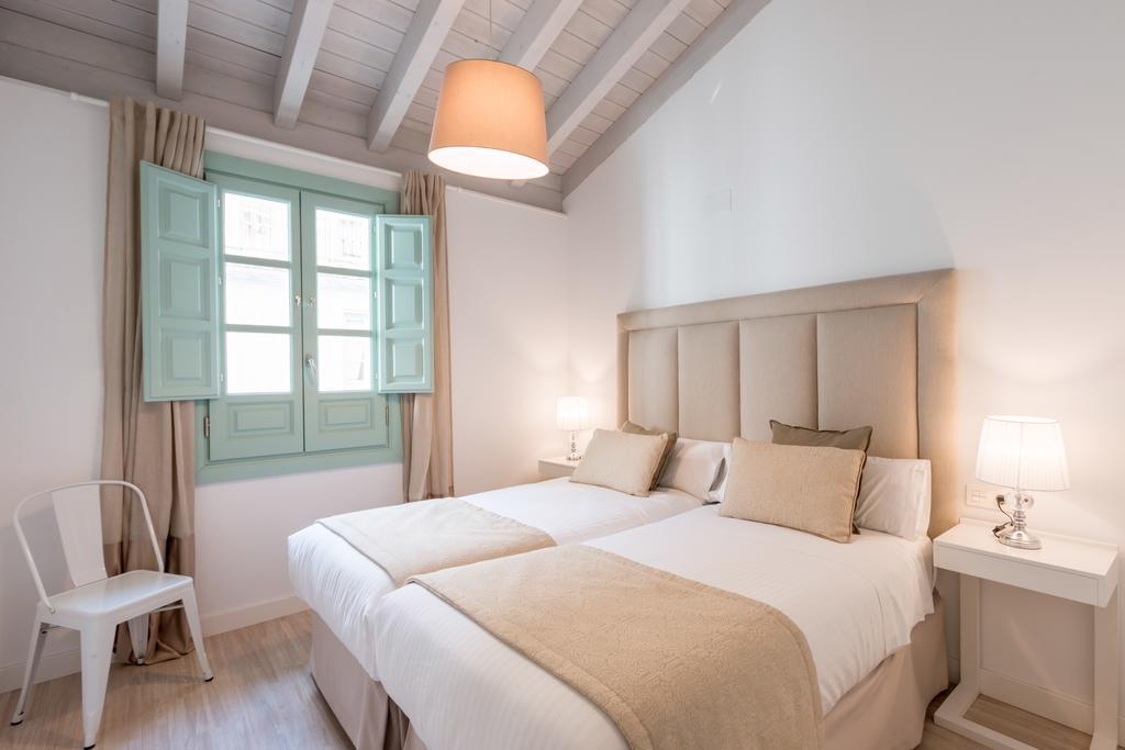 Palacio Cabrera - Lillo 3*